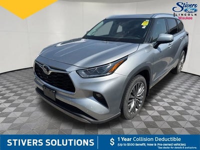 2022 Toyota Highlander Platinum
