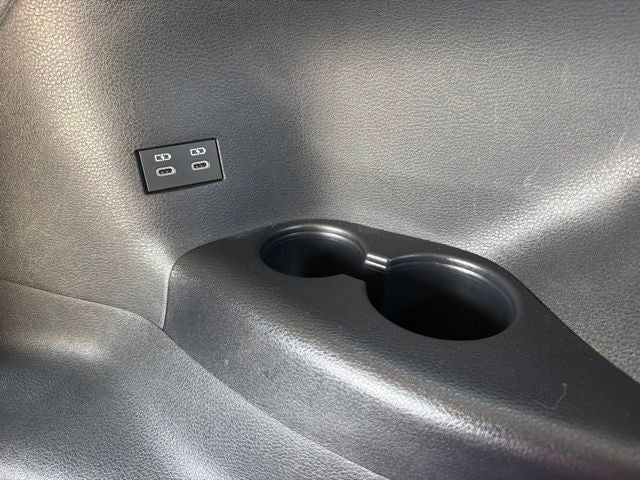 2025 Toyota Sienna XLE 8 Passenger