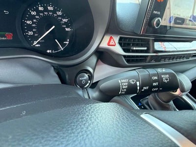 2025 Toyota Sienna XLE 8 Passenger