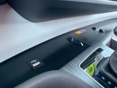 2025 Toyota Sienna XLE 8 Passenger