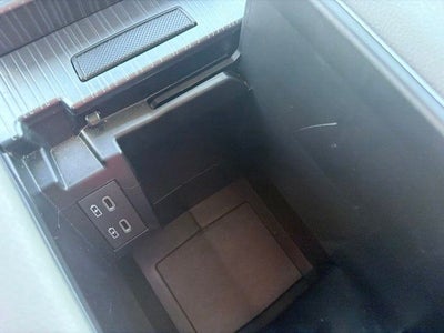 2025 Toyota Sienna XLE 8 Passenger