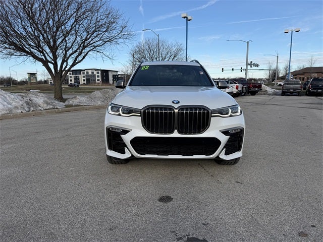 2022 BMW X7 M50i