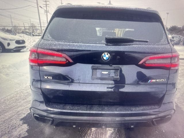 2022 BMW X5 M50i