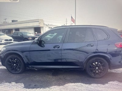 2022 BMW X5 M50i