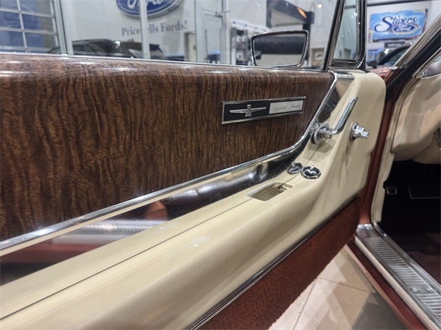 1965 Ford Thunderbird Base