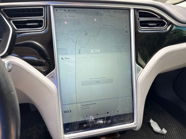 2015 Tesla Model S 85D