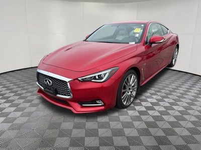 2017 INFINITI Q60 Red Sport 400