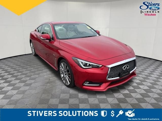 2017 INFINITI Q60 Red Sport 400