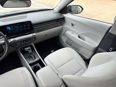 2025 Hyundai Kona SEL