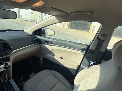 2019 Hyundai Elantra SE