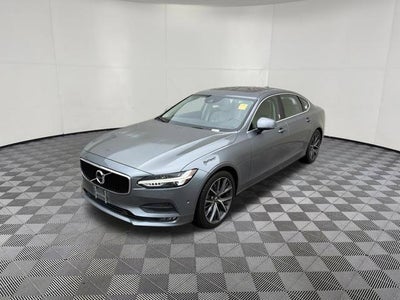 2018 Volvo S90 T5 Momentum