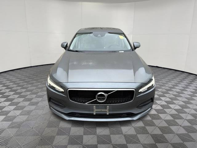 2018 Volvo S90 T5 Momentum