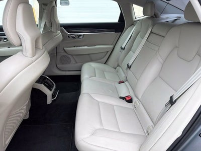 2018 Volvo S90 T5 Momentum