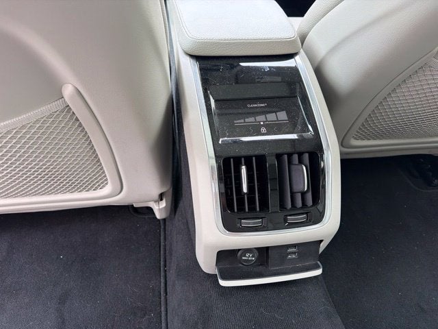 2018 Volvo S90 T5 Momentum