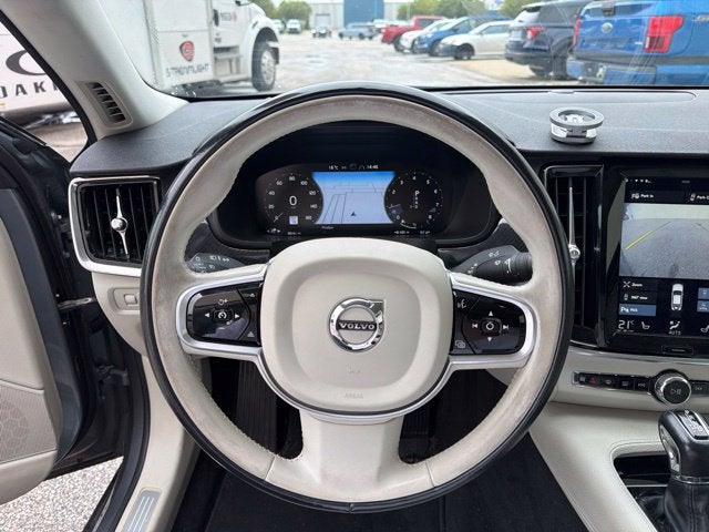 2018 Volvo S90 T5 Momentum
