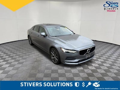2018 Volvo S90 T5 Momentum