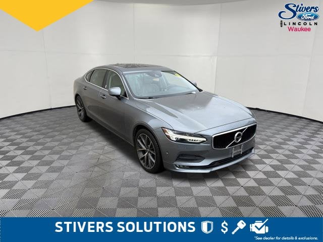 2018 Volvo S90 T5 Momentum