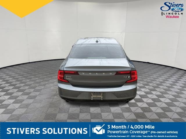 2018 Volvo S90 T5 Momentum
