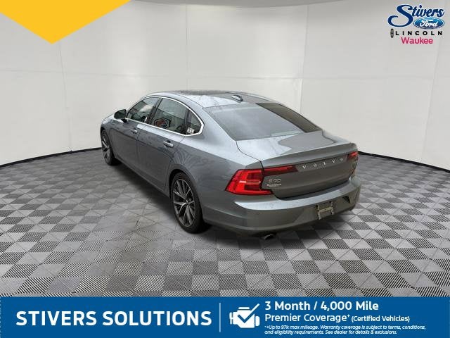 2018 Volvo S90 T5 Momentum