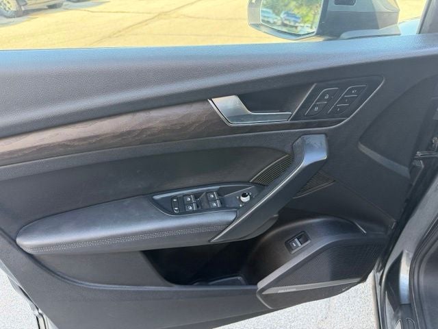 2019 Audi Q5 2.0T Premium Plus quattro
