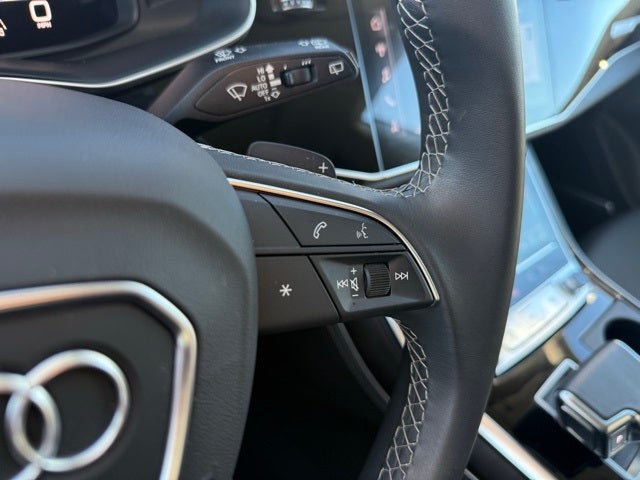 2023 Audi Q8 55 Prestige quattro