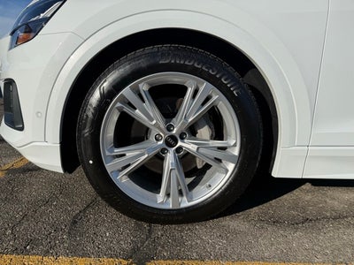 2023 Audi Q8 55 Prestige quattro