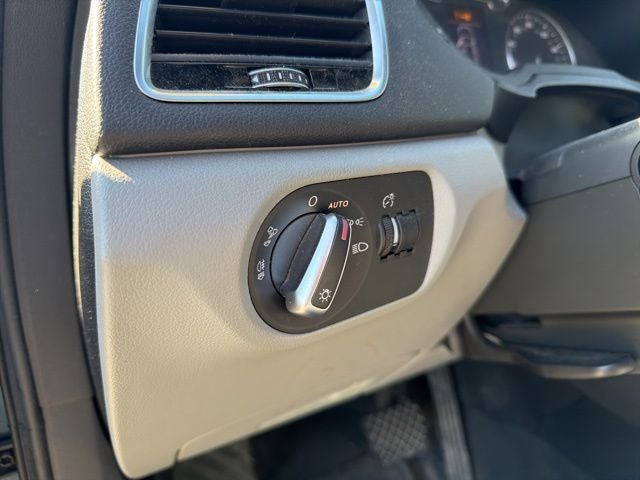 2018 Audi Q3 2.0T Premium quattro