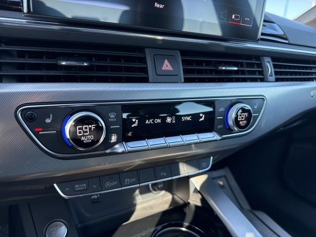 2025 Audi A5 Sportback 45 S line Premium quattro