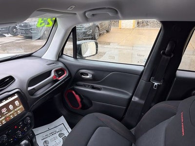 2023 Jeep Renegade Trailhawk