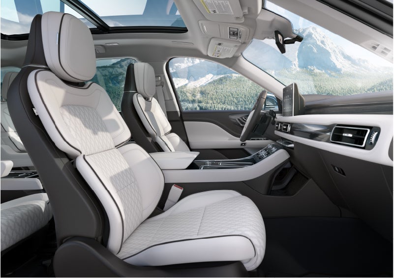 The interior of a Lincoln Aviator® Black Label model is shown in the Chalet theme | Stivers Lincoln in Waukee IA