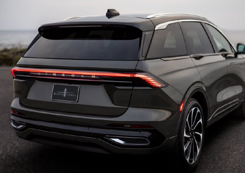 The rear of a 2025 Lincoln Black Label Nautilus® SUV displays full LED rear lighting. | Stivers Lincoln in Waukee IA