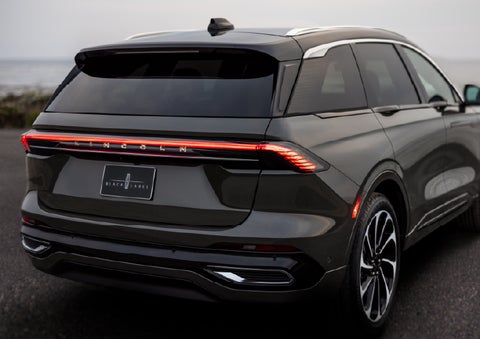 The rear of a 2026 Lincoln Black Label™ Nautilus® SUV displays full LED rear lighting. | Stivers Lincoln in Waukee IA